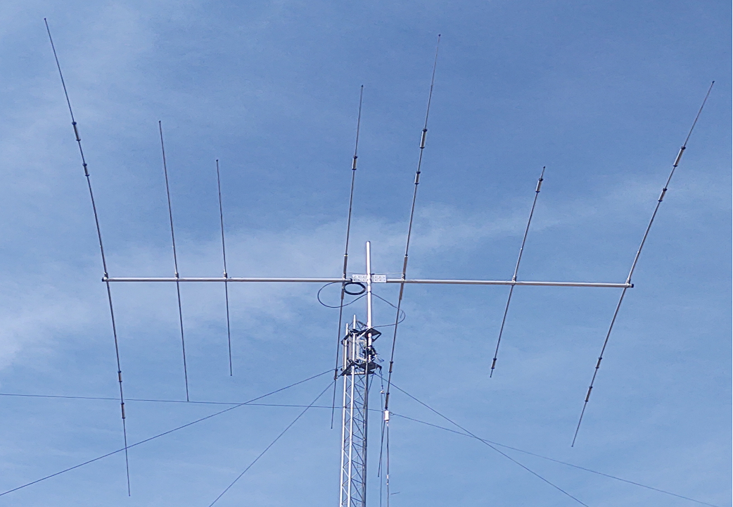 South Puget Sound Dstar Repeaters BawFaw Peak and South Mountain