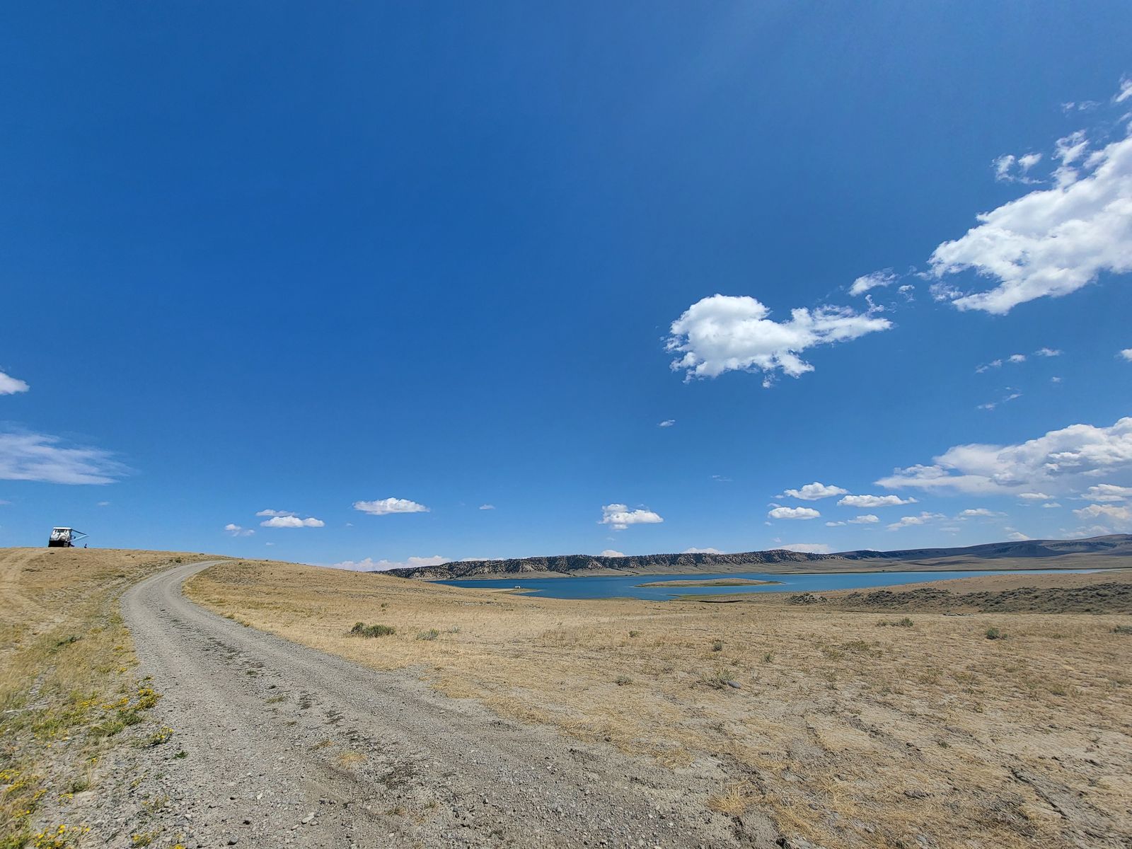 Dry Camping at the Upper Sunshine Reservoir in the EarthCruiser Exp